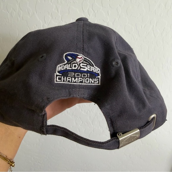 Diamondbacks cap - Picture 3 of 6